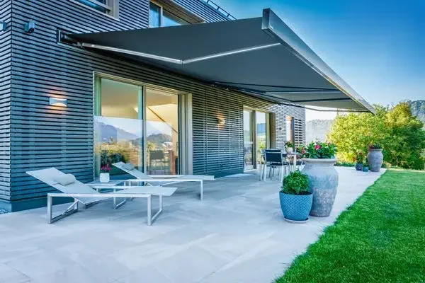 Smart Garden Umbrella - 屋外用オーニング、カスタマイズ可能な折りたたみ式、電動スマート、防水ガーデンテラス、ガゼボオーニング、折りたたみ式傘