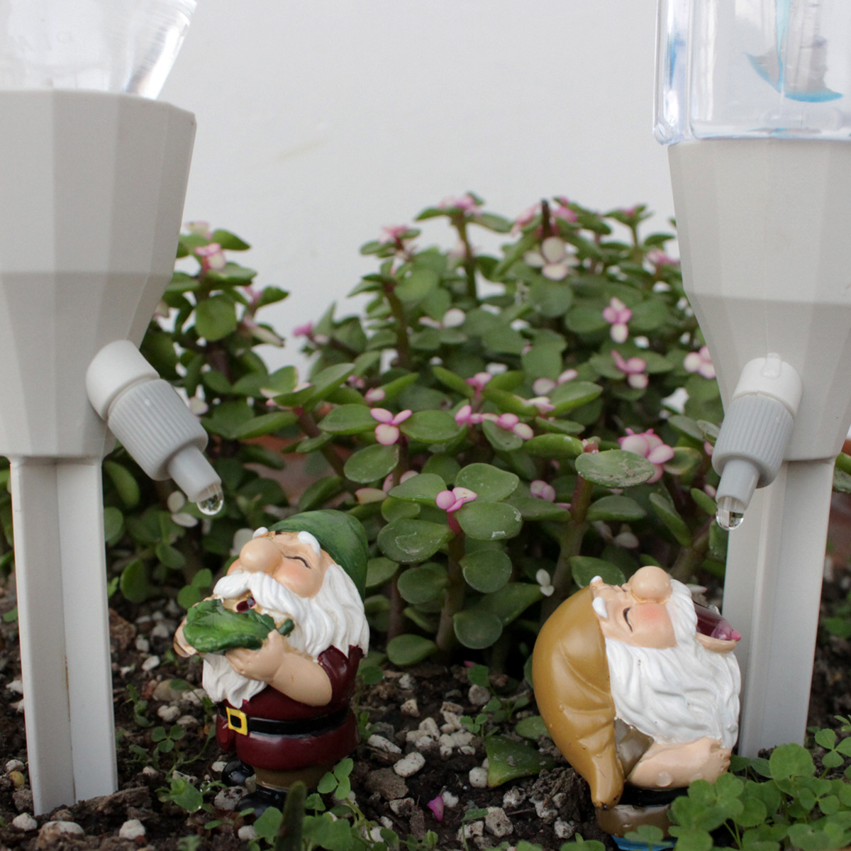 2個セット ノーム自動給水器 - 鉢植えと庭用のスマート給水 - Smart Garden Watering Can のレビューと価格